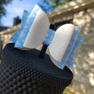 Tumbler bow straw topper